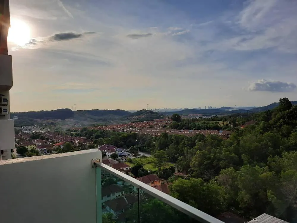 The Awantara Homestay - Seroja Hills Sepang Apartment